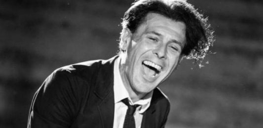 Addio a Ezio Bosso. Scompare a 48 anni il pianista italiano Ezio Bosso