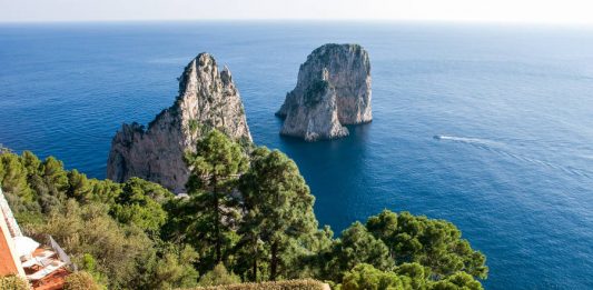 Un’estate italiana #2. Inchiesta sul turismo ai tempi del Covid-19 Hotel Punta Tragara, Capri