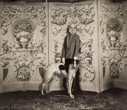 Cecil Beaton: dalle feste bohémien a fotografo di Vogue