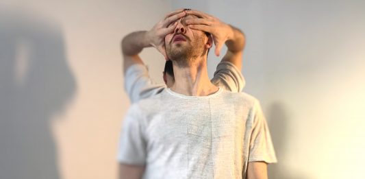 ‘The Other Side’: il debutto domani con la diretta streaming su Rai5