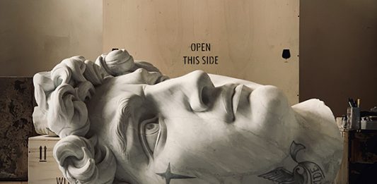 FABIO VIALE | TRULY, in collaborazione con GALLERIA POGGIALI. Piazza del Duomo, Chiesa e Chiostro di Sant’Agostino, Pontile di Marina di Pietrasanta