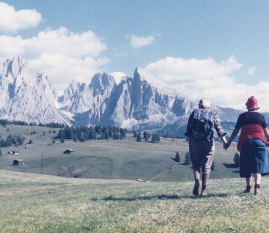 CAMERA Torino: chiudere senza chiudersi Luigi Ghirri, Alpe di Siusi, 1979 © Eredi Luigi Ghirri