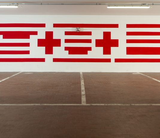 Art Drive-In Generali: la mostra nel garage sotterraneo. Intervista a Massimo Minini