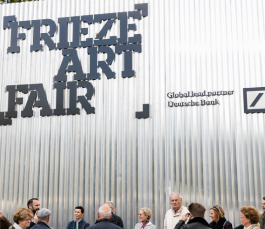 Frieze London e Frieze Masters ridimensionate. Appuntamento ad ottobre frieze london