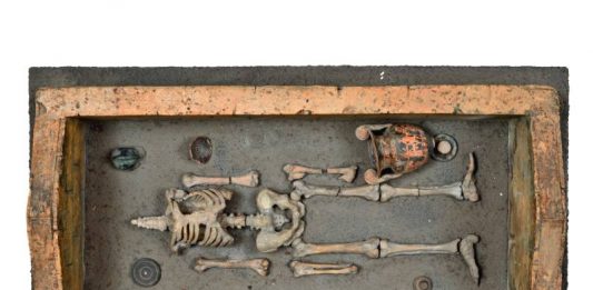 Il Museo Archeologico di Napoli riparte con una nuova mostra sugli etruschi