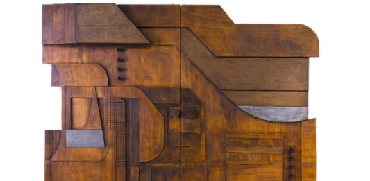 Finarte, Design e Arti Decorative: pezzi particolari e originali, con il comune denominatore del “Made in Italy”