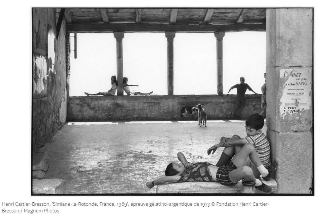 Henri Cartier Bresson – Le Grand Jeuhttps://www.exibart.com/repository/media/2020/07/hcb-1068x711.jpg