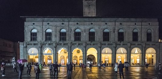 Lockdown al capitalismo: due spettacoli di Kepler 452 a Bologna e Milano