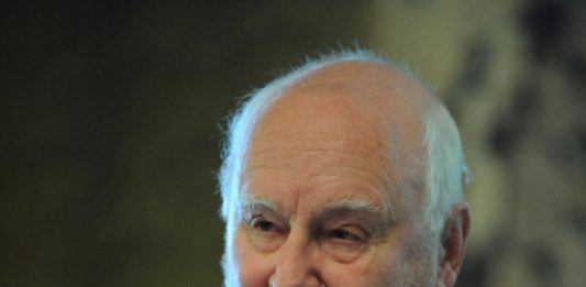 Le gite e gli insegnamenti: in ricordo di Maurizio Calvesi, gigante della storia dell’arte