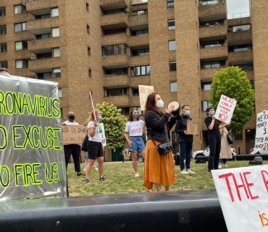 Proteste alla Tate Modern, contro la campagna di licenziamenti