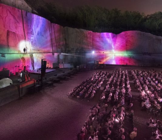 Come suona la techno in una cava di pietra: arriva il Festival Tones on the Stones