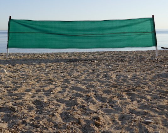 Avamposti costieri per il contemporaneo, in Puglia Giuseppe De Mattia, Sei metri di orizzonte dalla costa di fronte casa dei miei genitori, 2020, photo Francesco Ribezzo, courtesy the artist