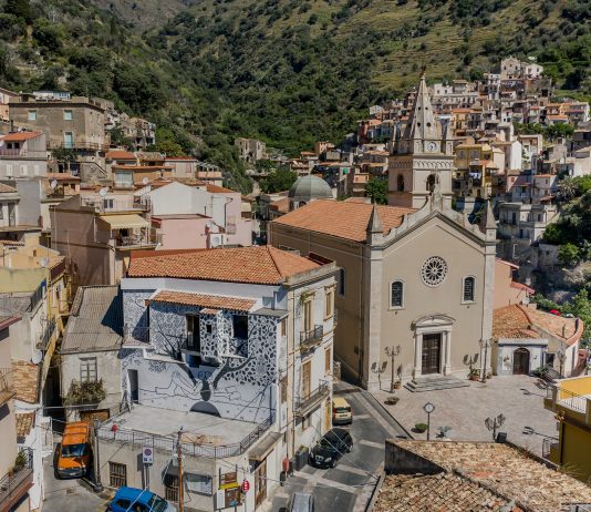 Lituania e Italia, vicine in Sicilia: le immagini del murales di Eglè Narbutaitè