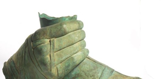 Pandolfini: il primo semestre del 2020 Igor Mitoraj, Piede con mano