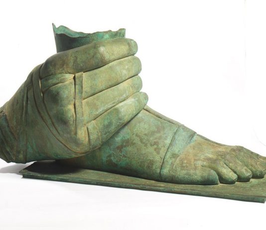 Pandolfini: il primo semestre del 2020 Igor Mitoraj, Piede con mano