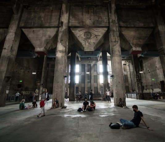 Studio Berlin: il Berghain riapre ma per una grande mostra d’arte contemporanea