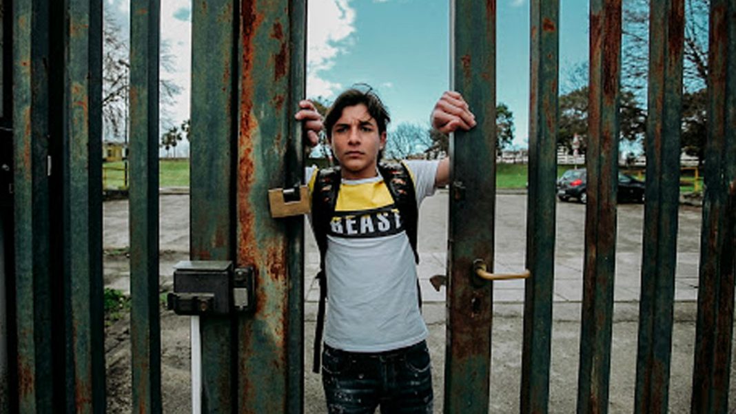 cover-sufficiente Sufficiente