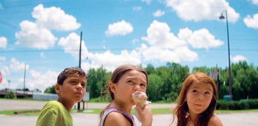 Pop Corn #19. Un american dream diverso per Brooklyn Prince in The Florida Project The Florida Project