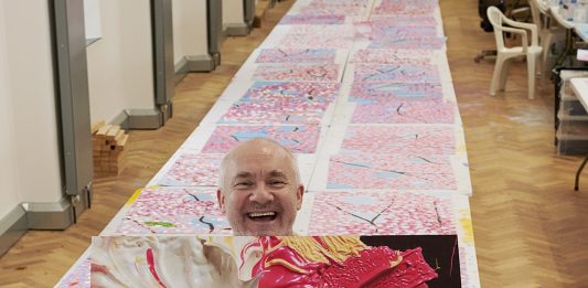 Damien Hirst e Save The Children, per dare una mano alla scuola italiana