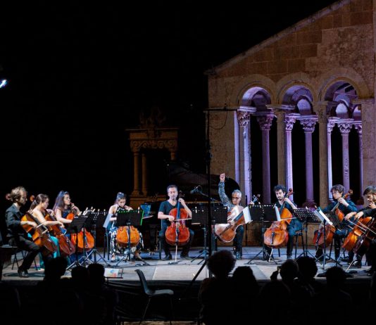 Classiche Forme: gli ingredienti per un festival musicale nel Salento Classiche Forme, all'Abbazia di Santa Maria di Cerrate