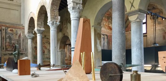 Juan Navarro Baldeweg, Architettura, Pittura, Scultura, Museo di Santa Giulia Juan Navarro Baldeweg. Architettura, Pittura, Scultura. In un campo di energia e progresso Brescia”, vista della mostra, Museo di Santa Giulia, settembre 2020