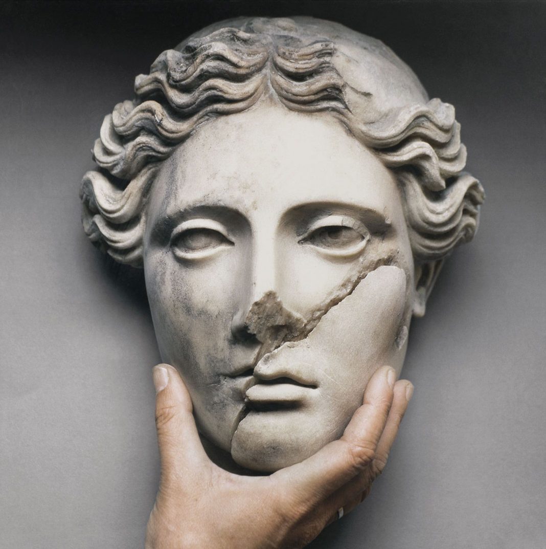 La Rivoluzione siamo noi. Collezionismo italiano contemporaneohttps://www.exibart.com/repository/media/2020/09/KT914LLg-1068x1073.jpeg