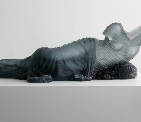 Venice Glass Week: alla Fondazione Berengo, il vetro è donna, con Unbreakable