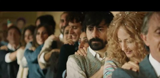 Venezia 77: Lacci, il ritratto di famiglia di Daniele Lucchetti apre il Festival