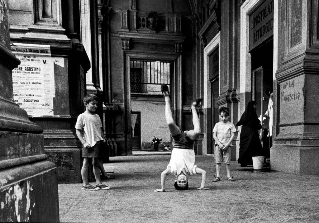 Napoli, 1967 © Gianni Berengo Gardin/Courtesy Fondazione Forma per la Fotografia