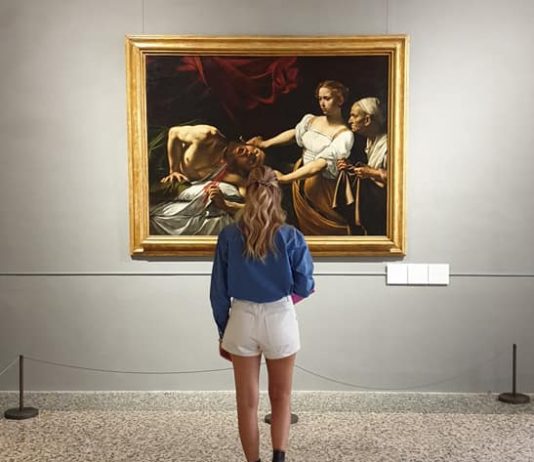 Chiara Ferragni a Palazzo Barberini: prove tecniche di polemica