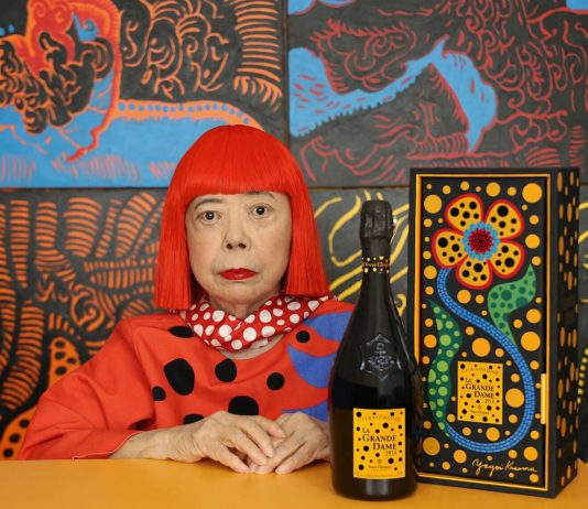 Bollicine e pois: Yayoi Kusama firma lo champagne di Veuve Clicquot