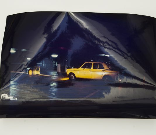 Gianni Melotti, L’avventura dell’arte nuova / anni 60-80 – Fondazione Ragghianti Gianni Melotti, Un giallo a Genova, 1979 (recto serie di 6)