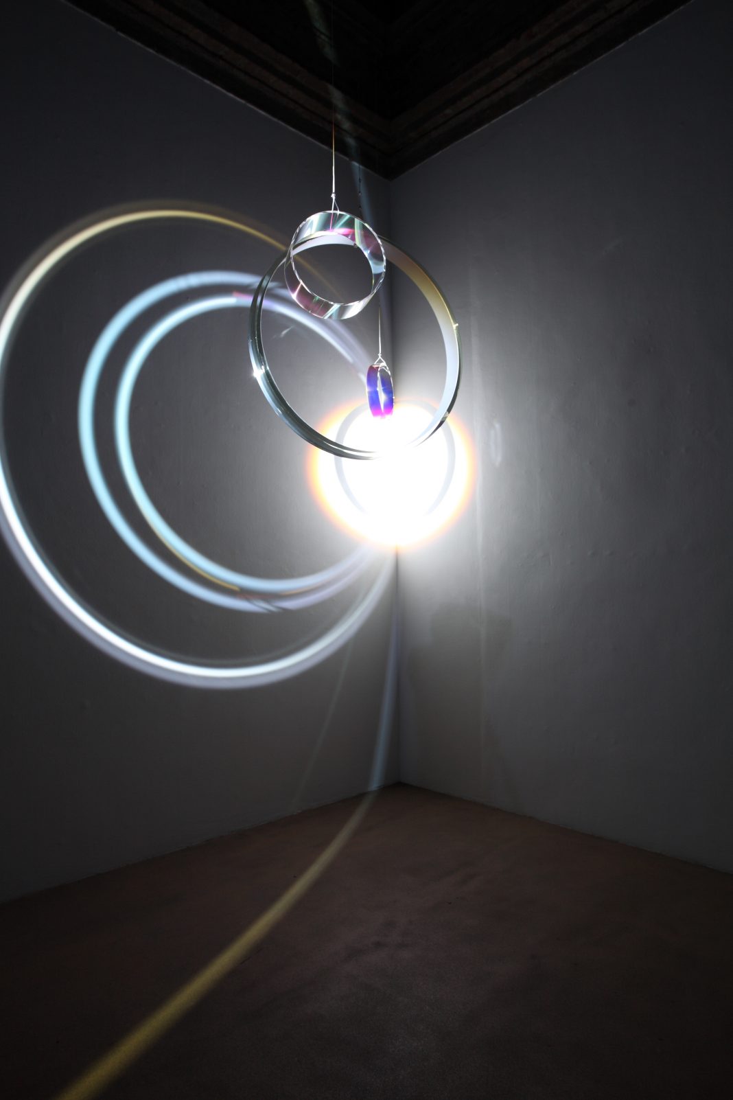 E luce fu. Giacomo Balla, Lucio Fontana, Olafur Eliasson, Renato Leottahttps://www.exibart.com/repository/media/2020/10/IMG_4317-1068x1602.jpg