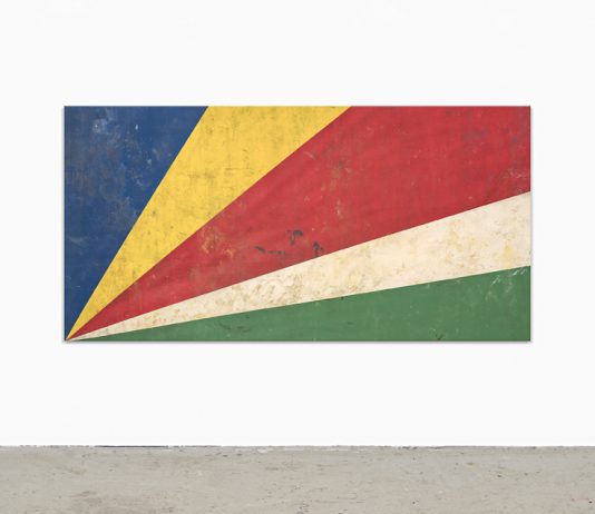 Fredrik Værslev, World Paintings – Giò Marconi Gallery Fredrik Værslev, Seychelles,2020 - Spray paint and turpentine on cottoncanvas / woodenstretcher 115 x 230 x 3.5 cm