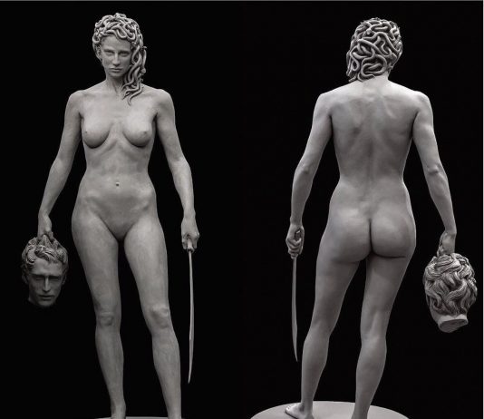 Medusa con la testa di Perseo: la scultura di Luciano Garbati a New York fa discutere