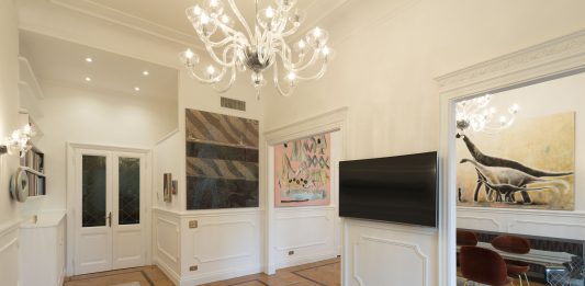 Sei artisti sul Lungotevere, per la nuova Andrea Festa Fine Art Andrea Festa Fine Arts