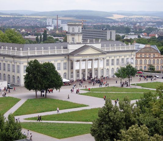 Sei stato invitato a partecipare a Documenta? No, è solo una truffa online