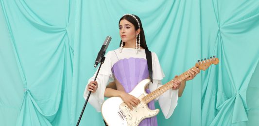 Su con la vita con ELASI: intervista alla cantautrice di Valanghe Elasi, ph. Chiara Quadri