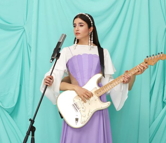 Su con la vita con ELASI: intervista alla cantautrice di Valanghe Elasi, ph. Chiara Quadri