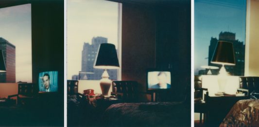 Robby Müller, Like Sunlight coming through the Clouds – Case Chiuse HQ