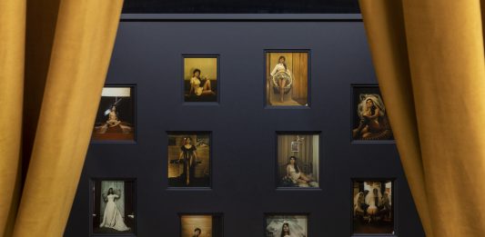 Mollino: la fotografia messa a nudo, anche