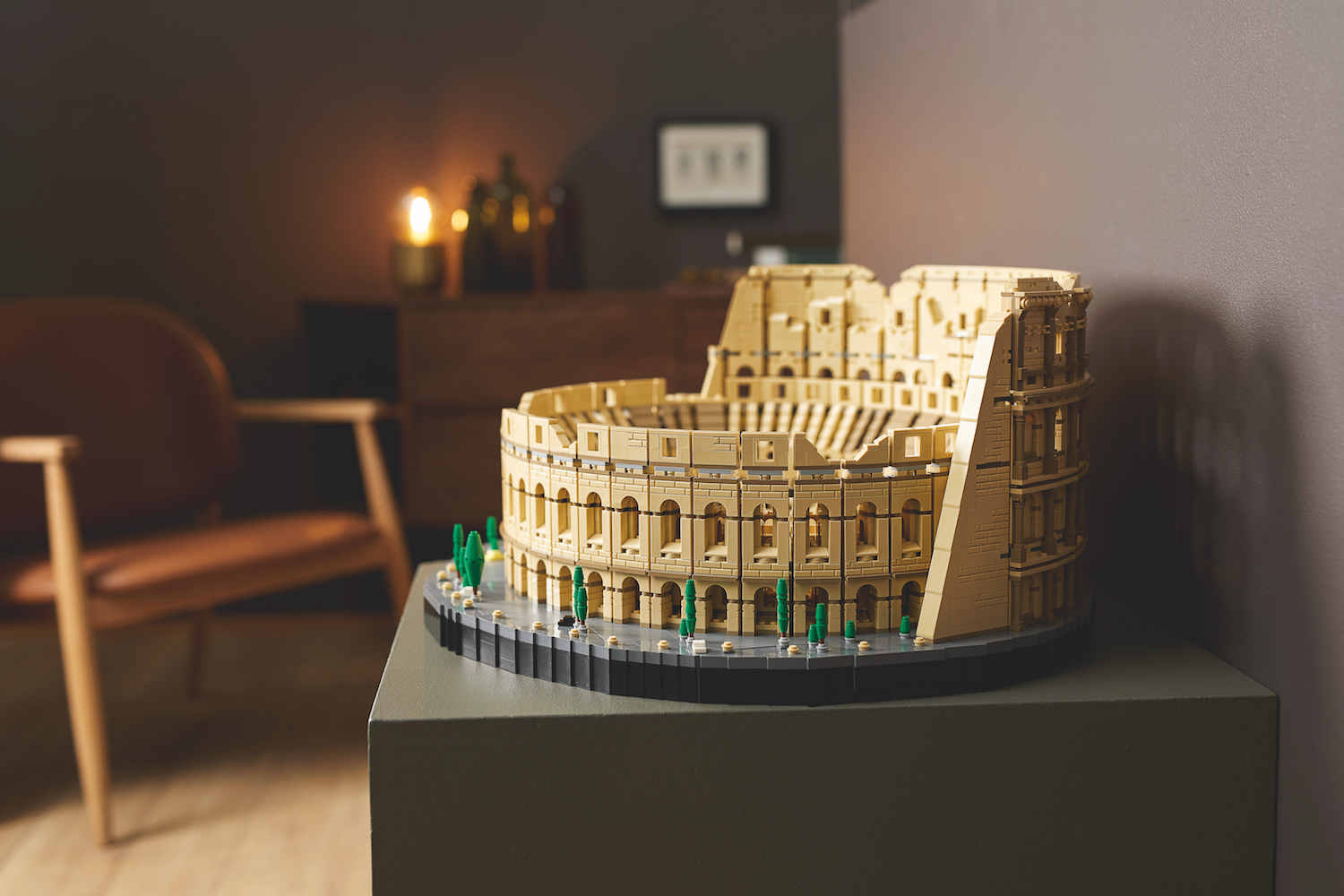 Oltre 9000 pezzi per il Colosseo Lego da record. Anche nel prezzo