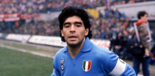Morto Diego Armando Maradona. Se ne va un’icona del calcio e del ‘900