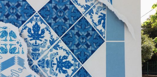 Add Fuel l’artista che trasforma gli antichi azulejos in opere d’arte urbana Add Fuel