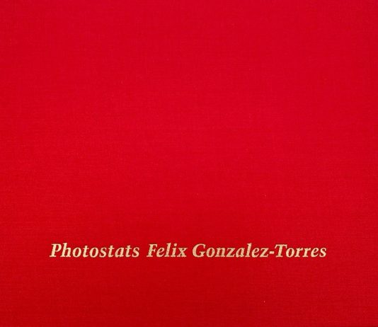 Tutti i Photostas di Felix Gonzalez-Torres, in un nuovo volume Photostas: Felix Gonzalez-Torres