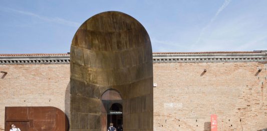 xbooks #9. Contro le mostre, e per riscoprire un territorio