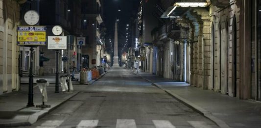 Tre voci nel silenzio della notte: il progetto online da Spazio Taverna