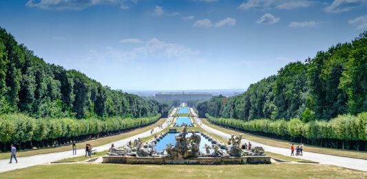 Wooden Renaissance: il parco della Reggia di Caserta apre al contemporaneo