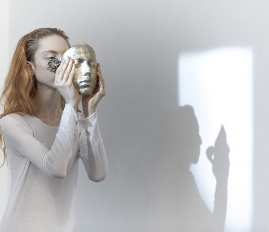 It’s a Mad, Mad, Mad, Mad World #01. Intervista a Reverie Reverie con “The Sleeping Muse”, Milano, 2020, foto F. Mantegna