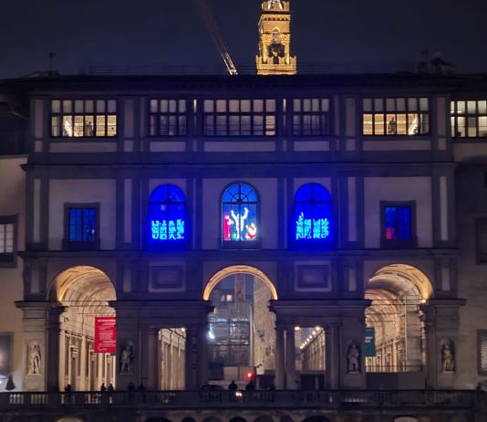 Il presepe luminoso e sanremese di Marco Lodola arriva agli Uffizi